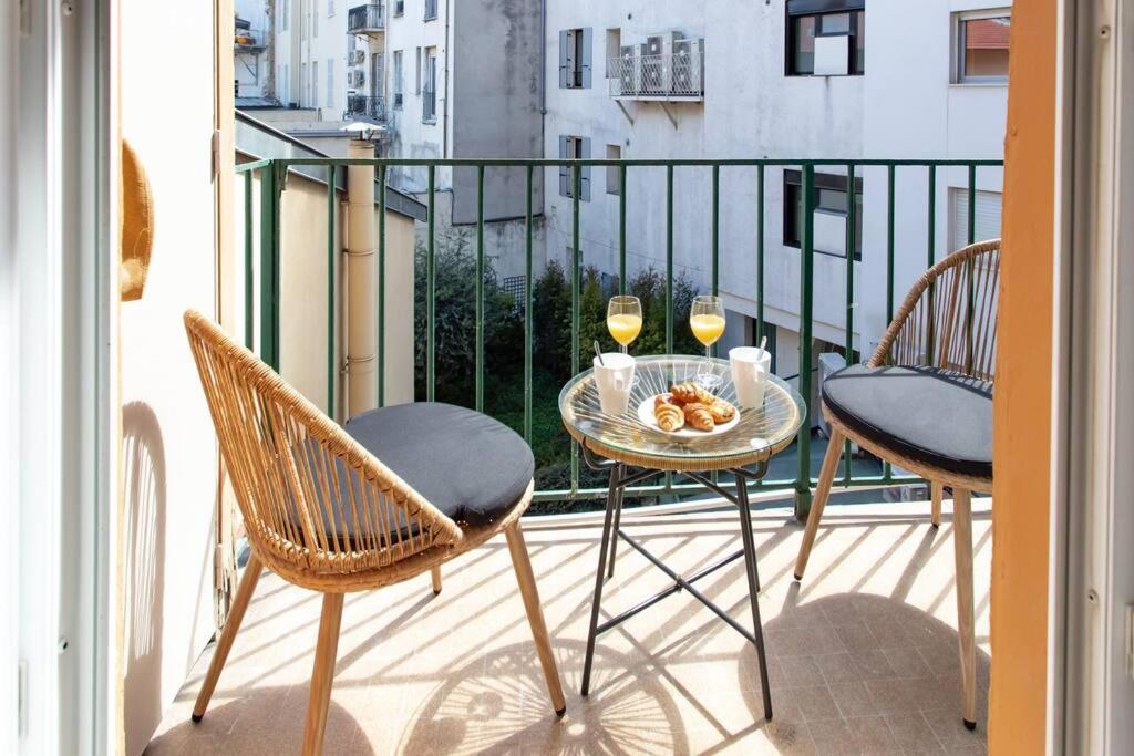 L19 1bdr Massena 2mins Sea/promenadeac/balcony Nizza
